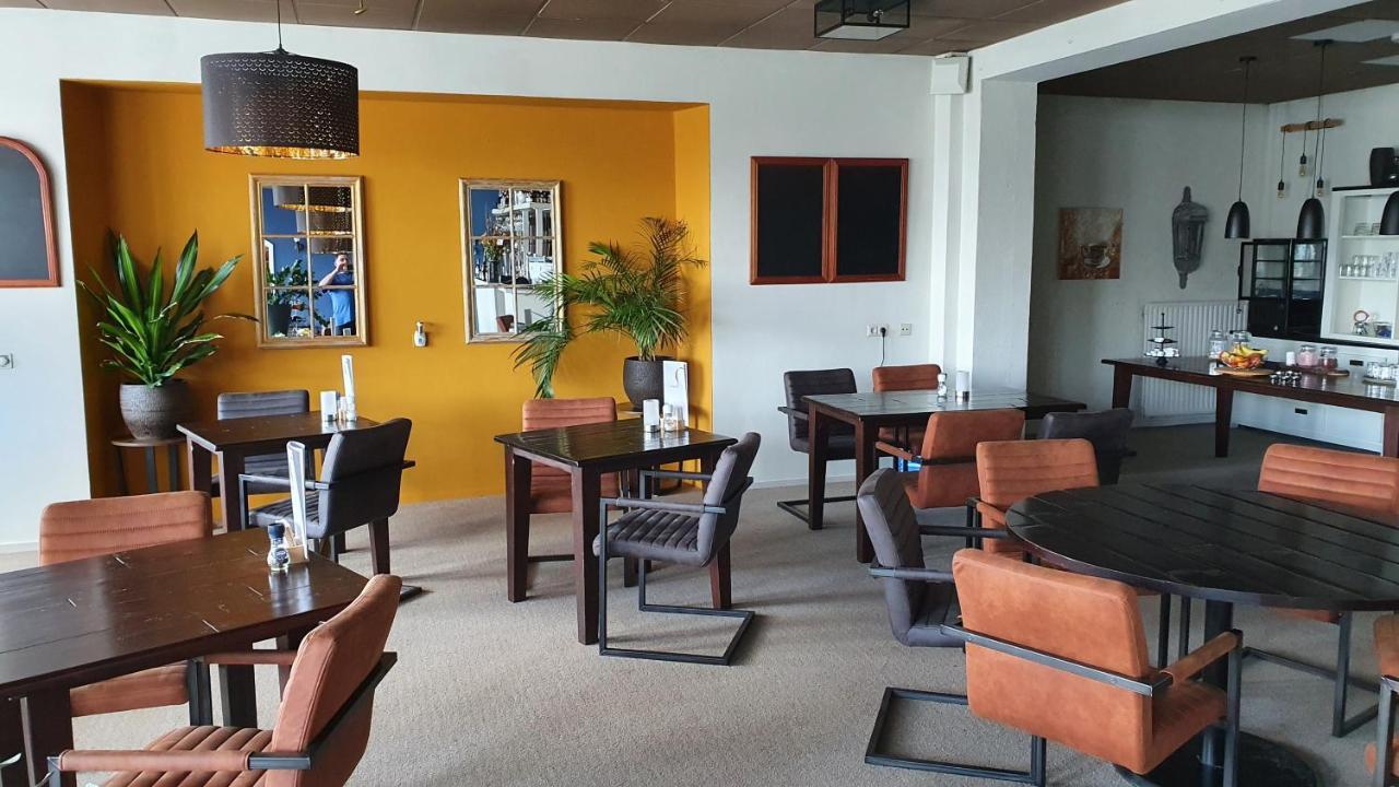 Hotel De Zwaan Schoondijke Ngoại thất bức ảnh