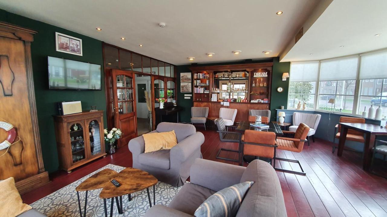 Hotel De Zwaan Schoondijke Ngoại thất bức ảnh
