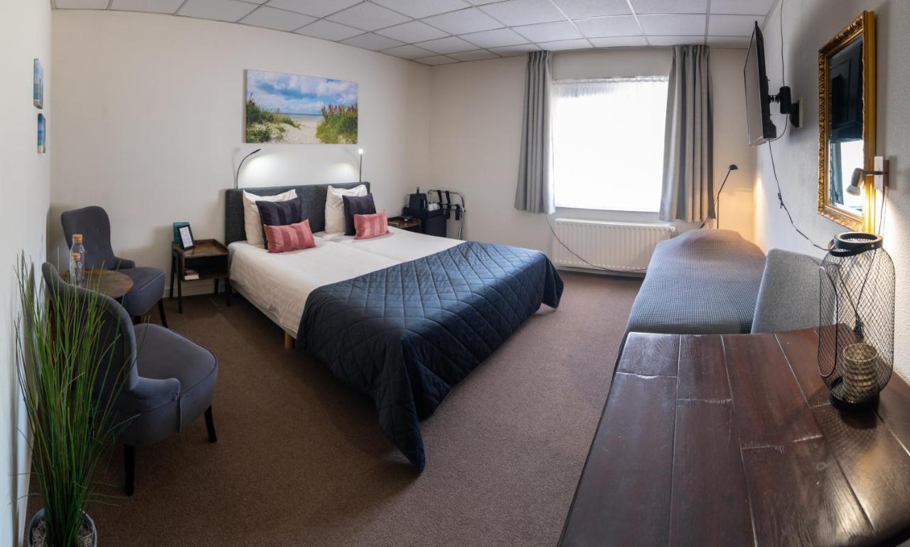 Hotel De Zwaan Schoondijke Ngoại thất bức ảnh