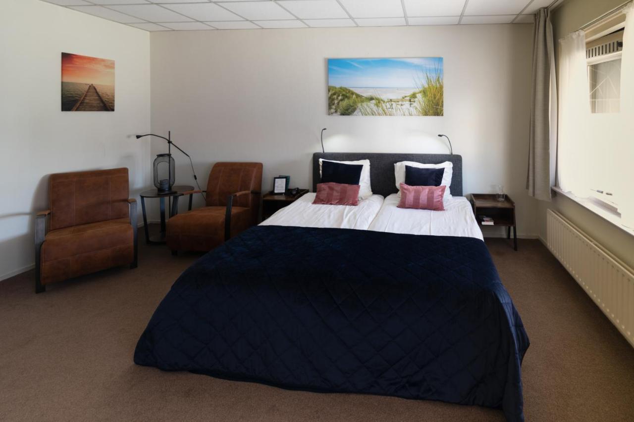 Hotel De Zwaan Schoondijke Ngoại thất bức ảnh